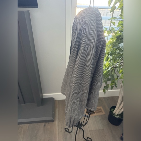 Women’s Gap blouse size medium - Picture 2 of 7